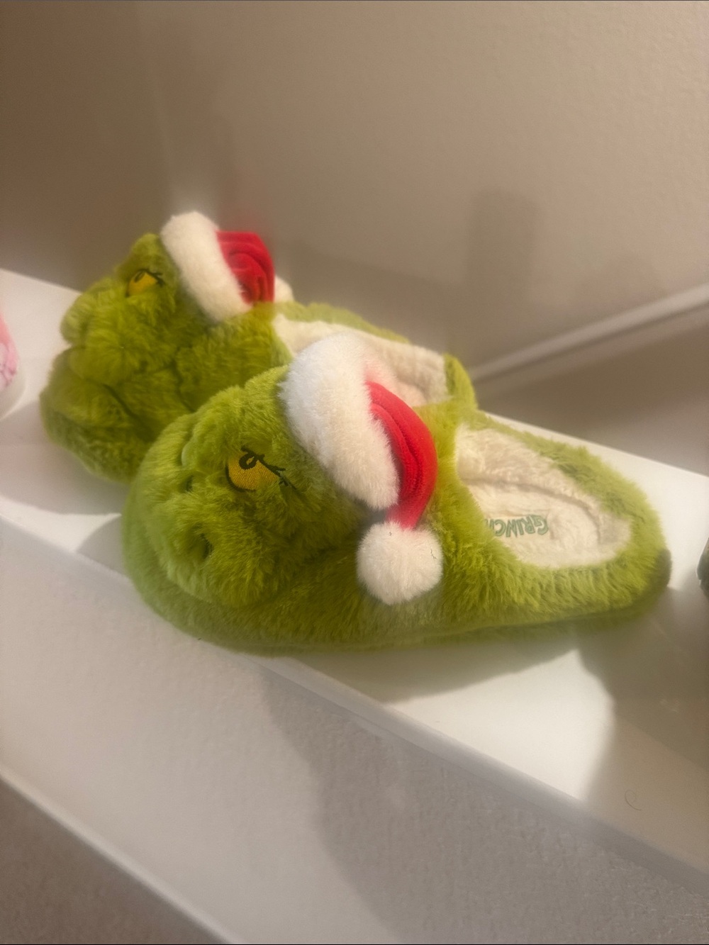 Grinch Plush Holiday Slippers - Green - Picture 2 of 4